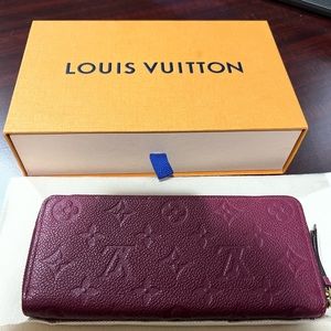 Louis Vuitton Zippy Wallet NEW Authentic 
Monogram Empreinte Leather in Raisin